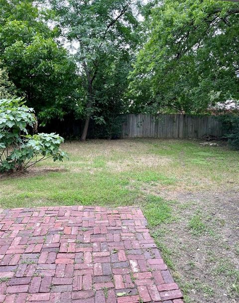 A home in Farmers Branch