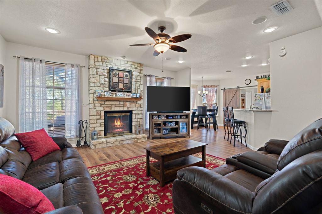 Browns Mountain - Residential