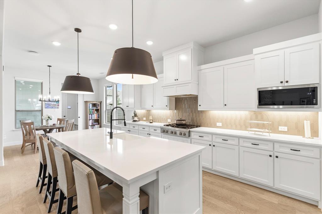 Painted Tree East Showcase Lts - Residential