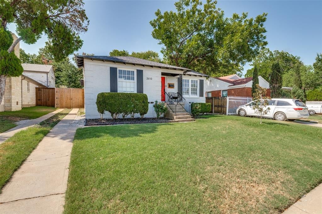 2610 Alco Avenue