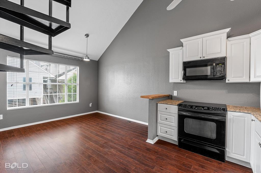 Shreveport, Louisiana 71115, United States, 2 Bedrooms Bedrooms, ,2 BathroomsBathrooms,Residential,Pending,140659