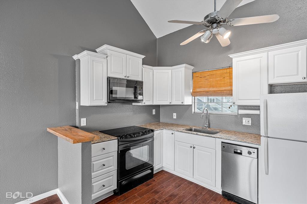 Shreveport, Louisiana 71115, United States, 2 Bedrooms Bedrooms, ,2 BathroomsBathrooms,Residential,Pending,140659