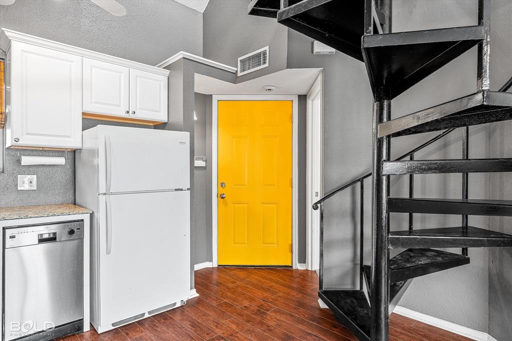 Shreveport, Louisiana 71115, United States, 2 Bedrooms Bedrooms, ,2 BathroomsBathrooms,Residential,Pending,140659