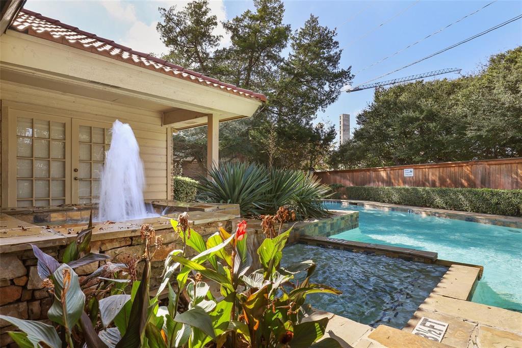 Monticello Crossroads Condo Ph 01-03 - Residential