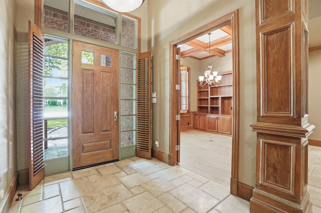 1006 S Wellington Point Road