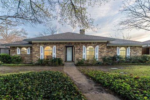 906 Windsong Trail Richardson TX 75081