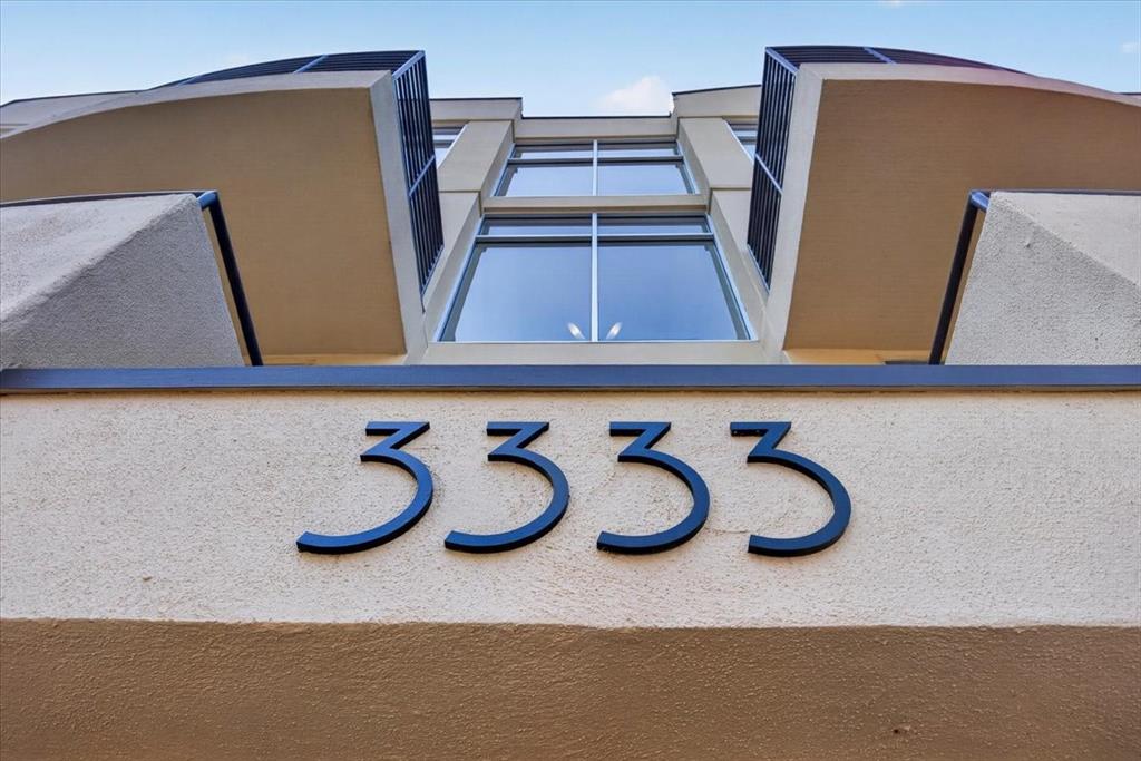3333 Darcy Street 2102
