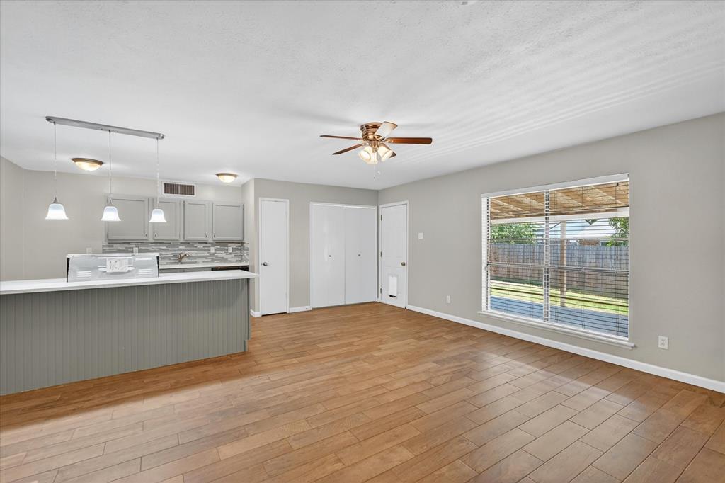 522 Hawthorne Drive