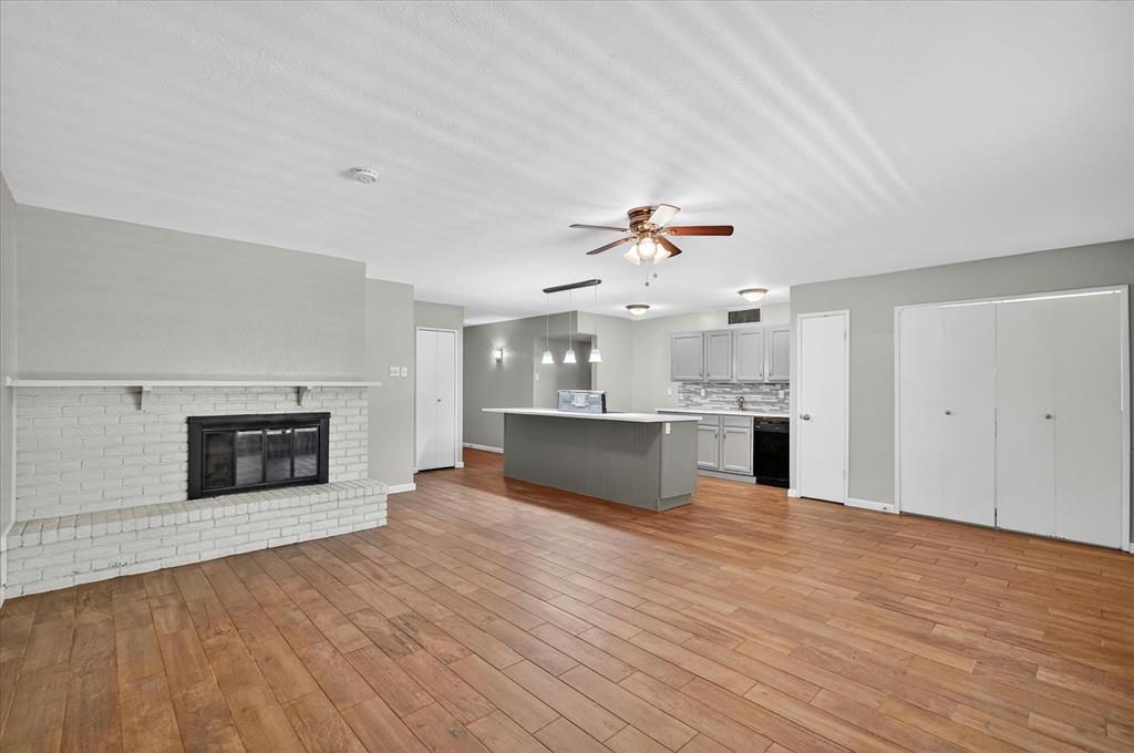 522 Hawthorne Drive