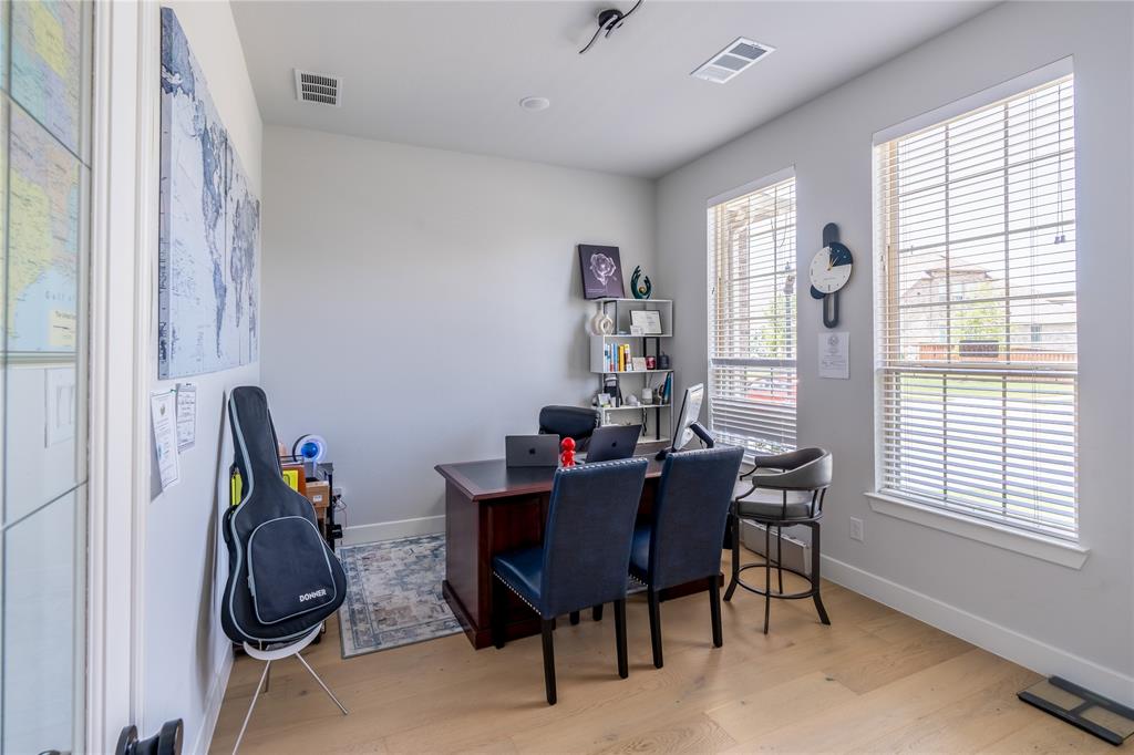 1712 Hanoverian Lane