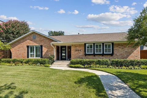 1302 Cheyenne Drive Richardson TX 75080