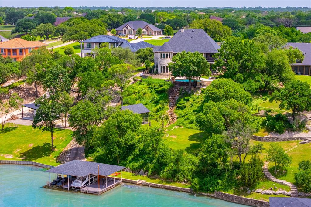 1916 W Emerald Bend Court