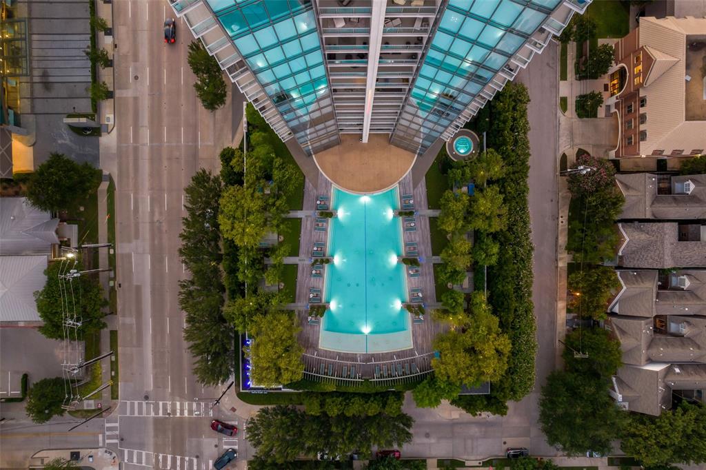 Azure Condo - Residential