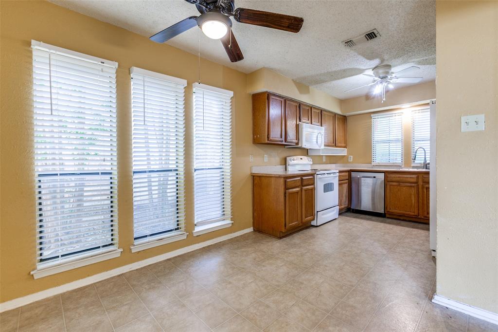 1130 Melissa Lane