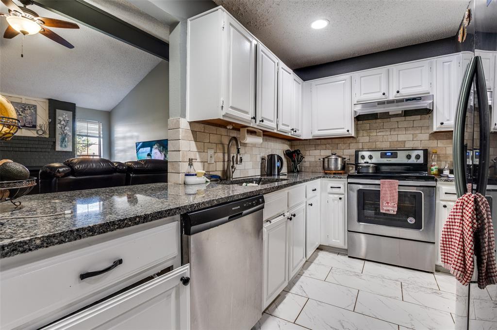 5315 Umbrella Pine Court
