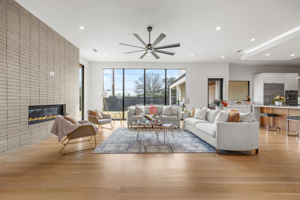 4666 College Park Drive