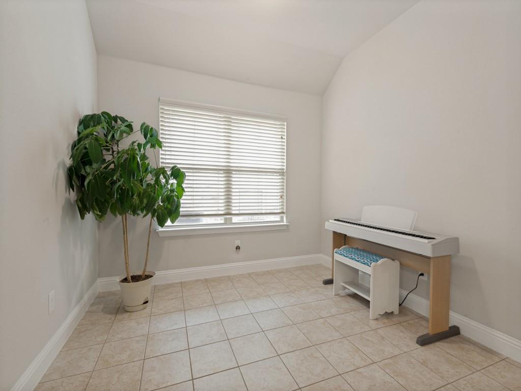 Rolling Mdws East - Residential