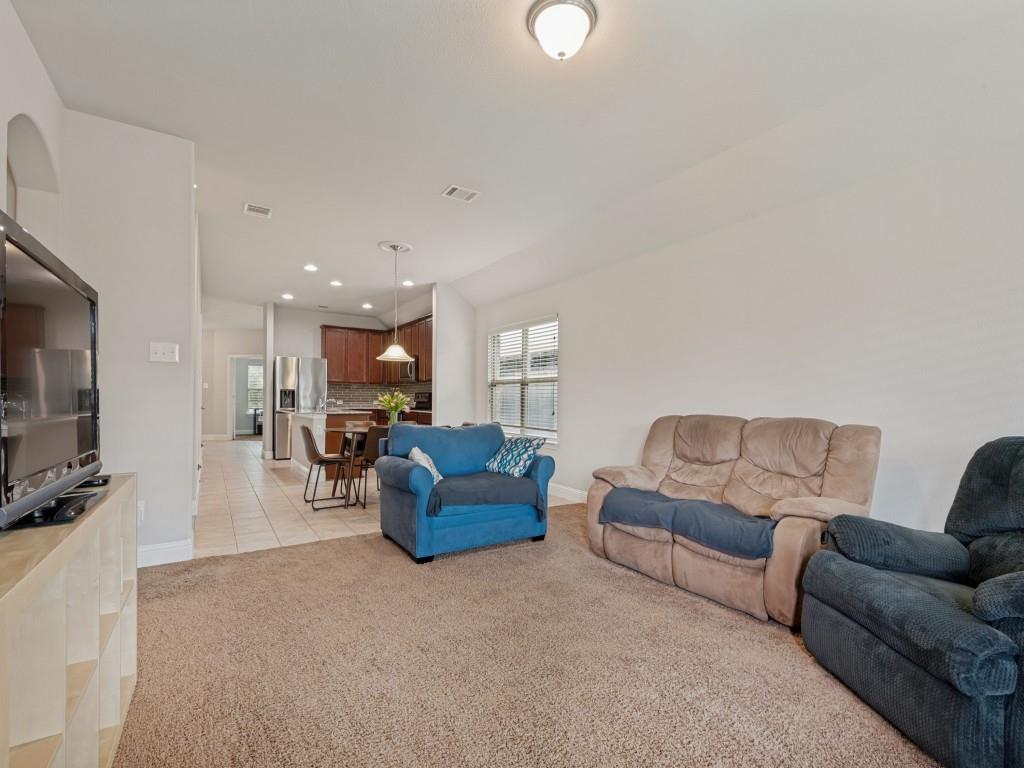 Rolling Mdws East - Residential
