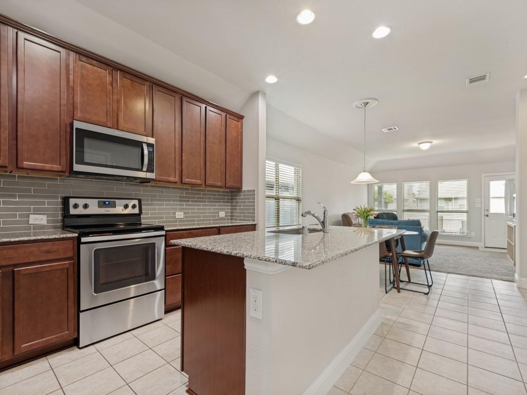 Rolling Mdws East - Residential
