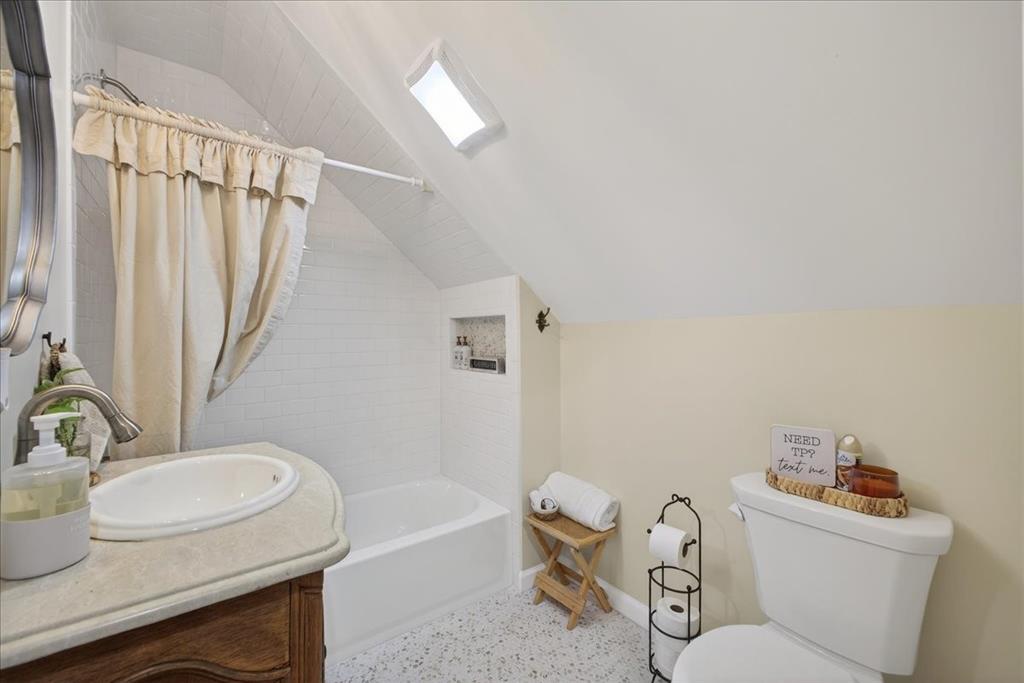 Forest Hill - Residential