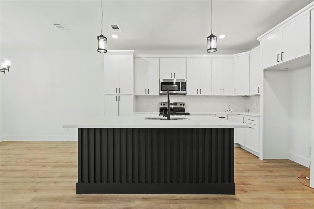 Brown Harris - Residential