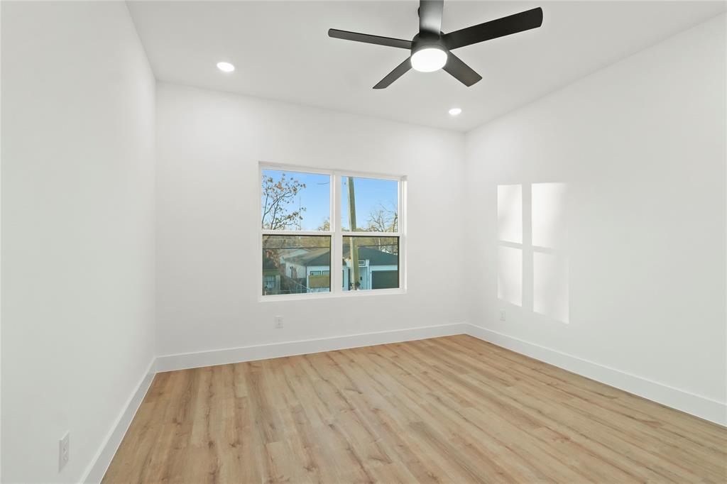 Brown Harris - Residential