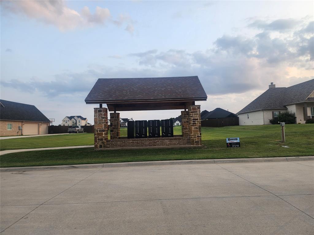 LAKE COUNTRY CROSSING - Land