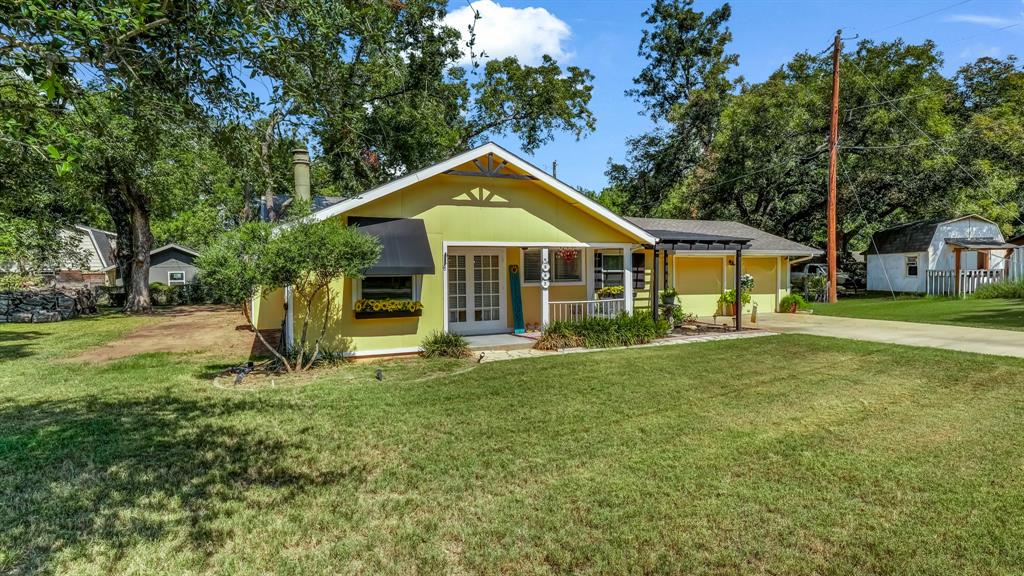 367 Hillcroft Drive