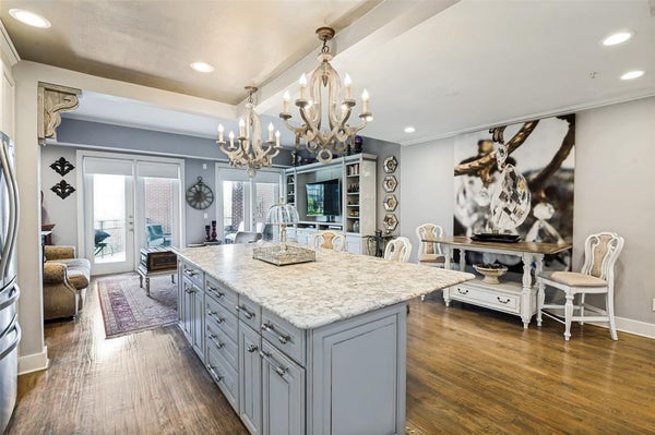 5055 ADDISON CIR PH 423, ADDISON, TX 75001 - Image 92f0aef4f2dfc1422f784717d2d03cce/3988713153