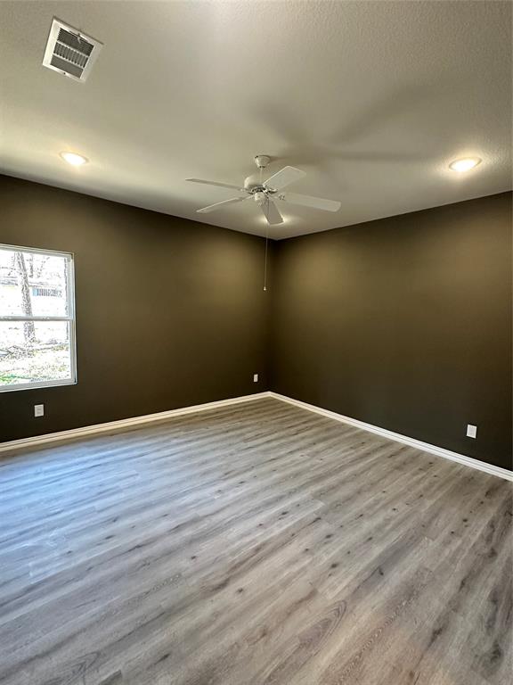 Oak Harbor Sub - Residential Lease