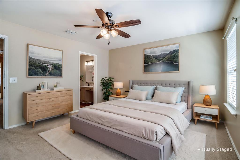 Pasquinellis Village On The Green - Residential