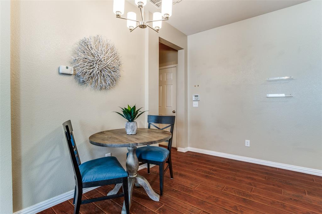 Pasquinellis Village On The Green - Residential