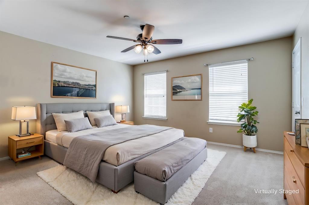 Pasquinellis Village On The Green - Residential