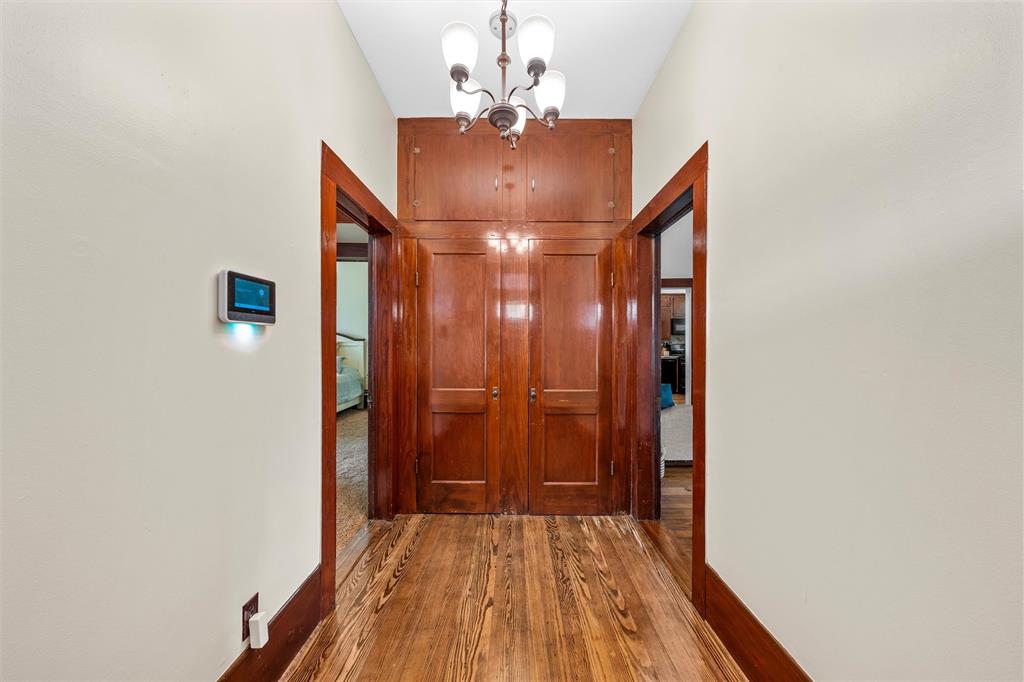 Davis Ext - Residential