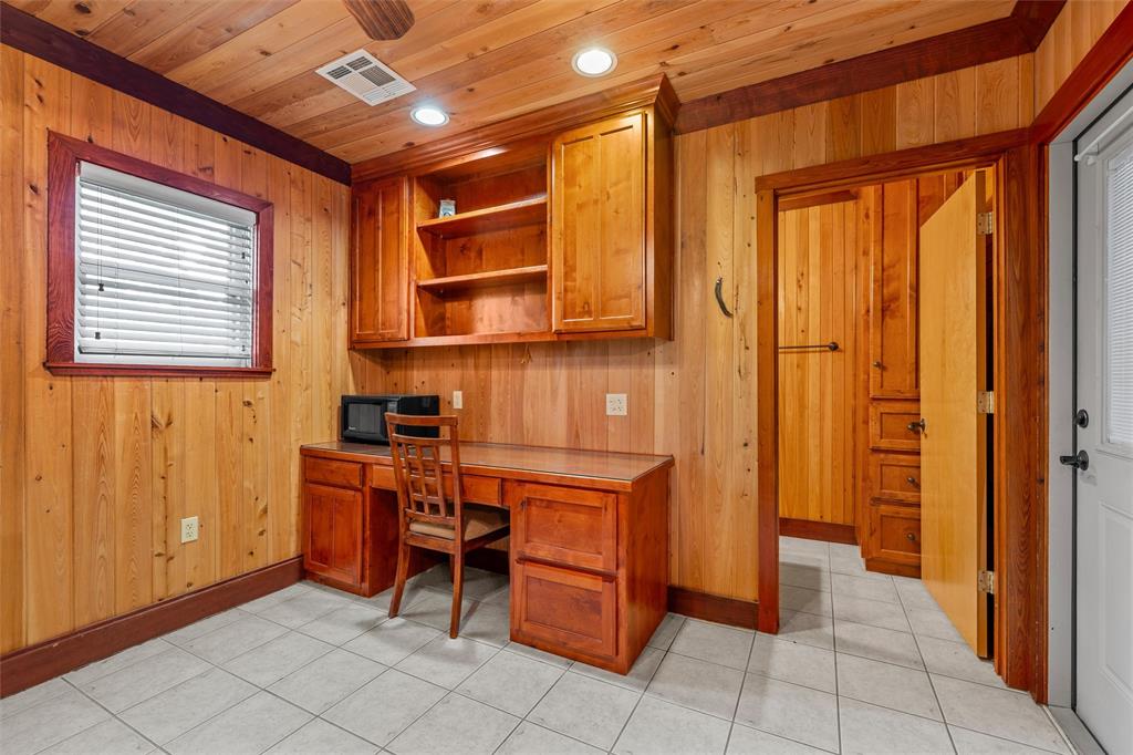 Davis Ext - Residential