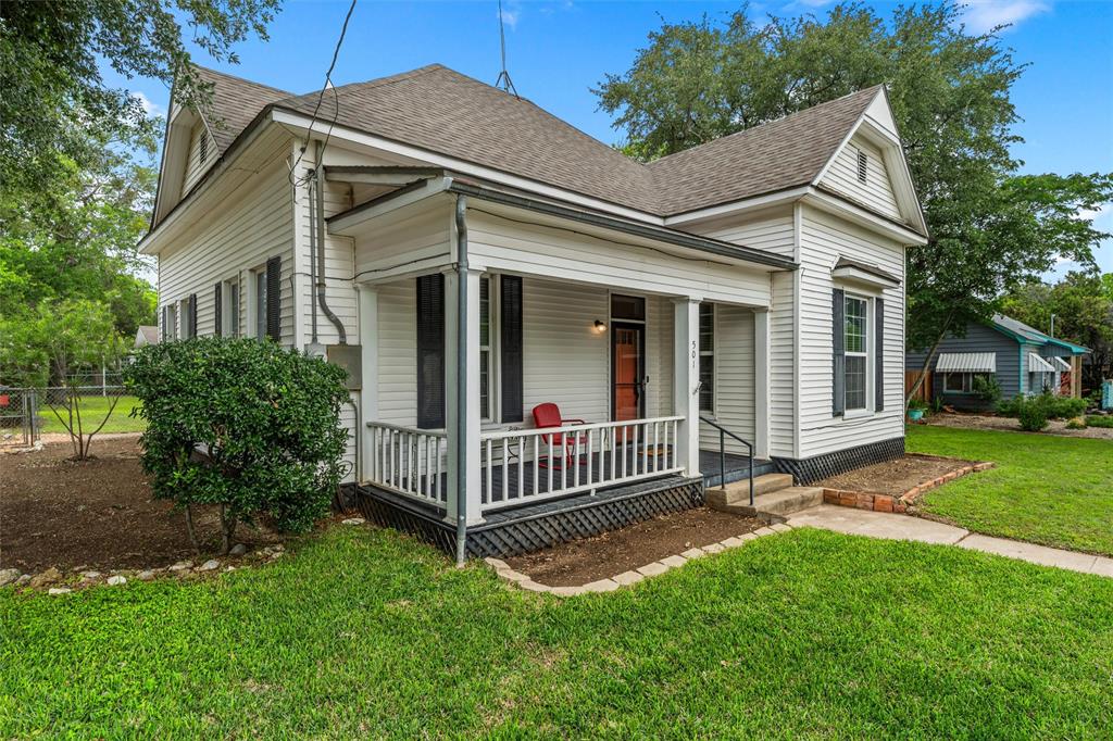 Davis Ext - Residential