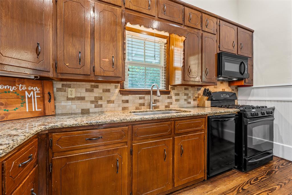 Davis Ext - Residential