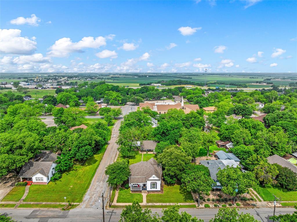Davis Ext - Residential