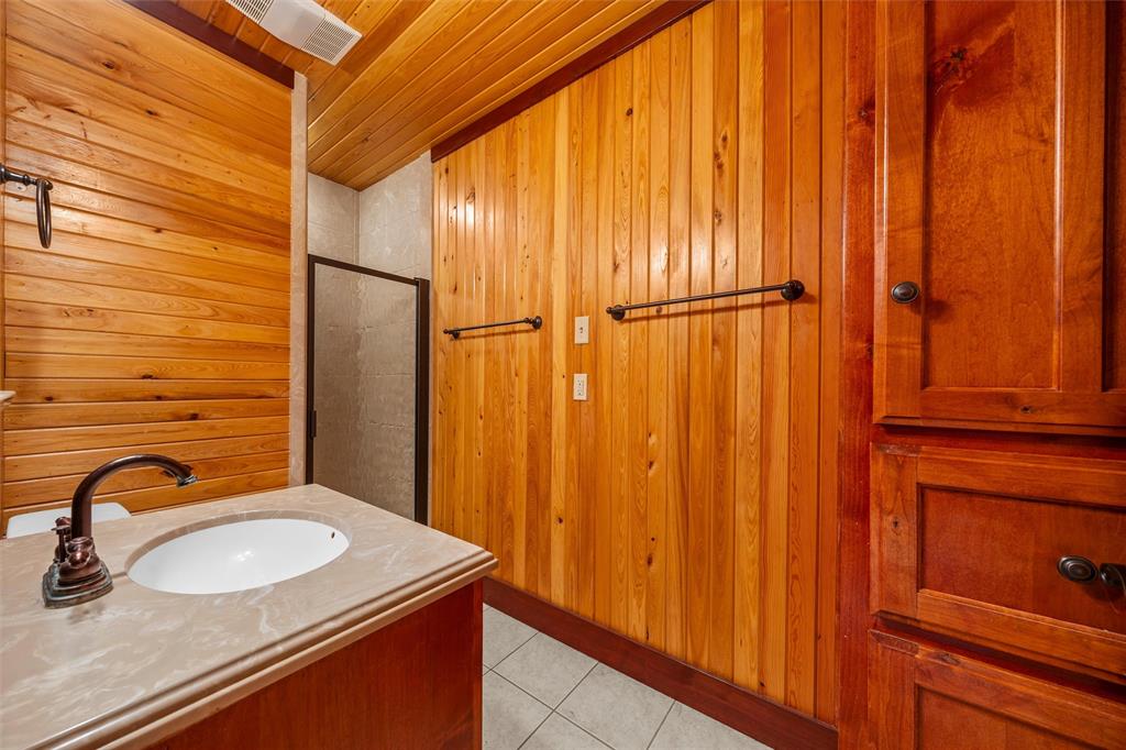 Davis Ext - Residential