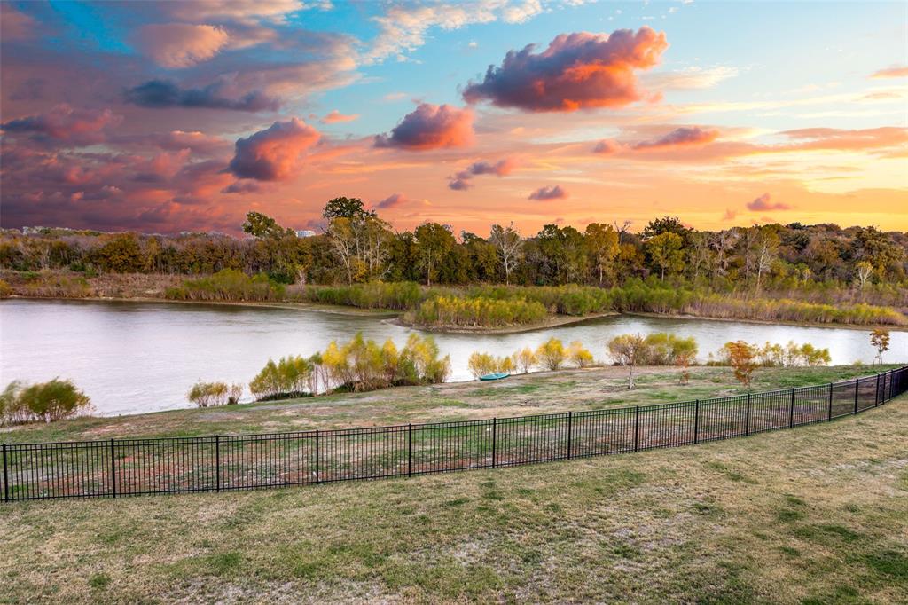 Viridian Village 1k - Residential