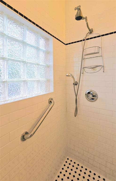 Freemans Columbia - Residential Lease