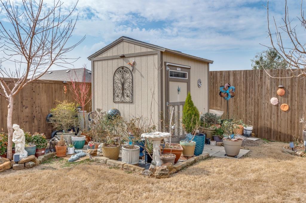 Woodridge Estates Ph - Residential