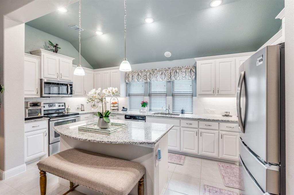 Woodridge Estates Ph - Residential