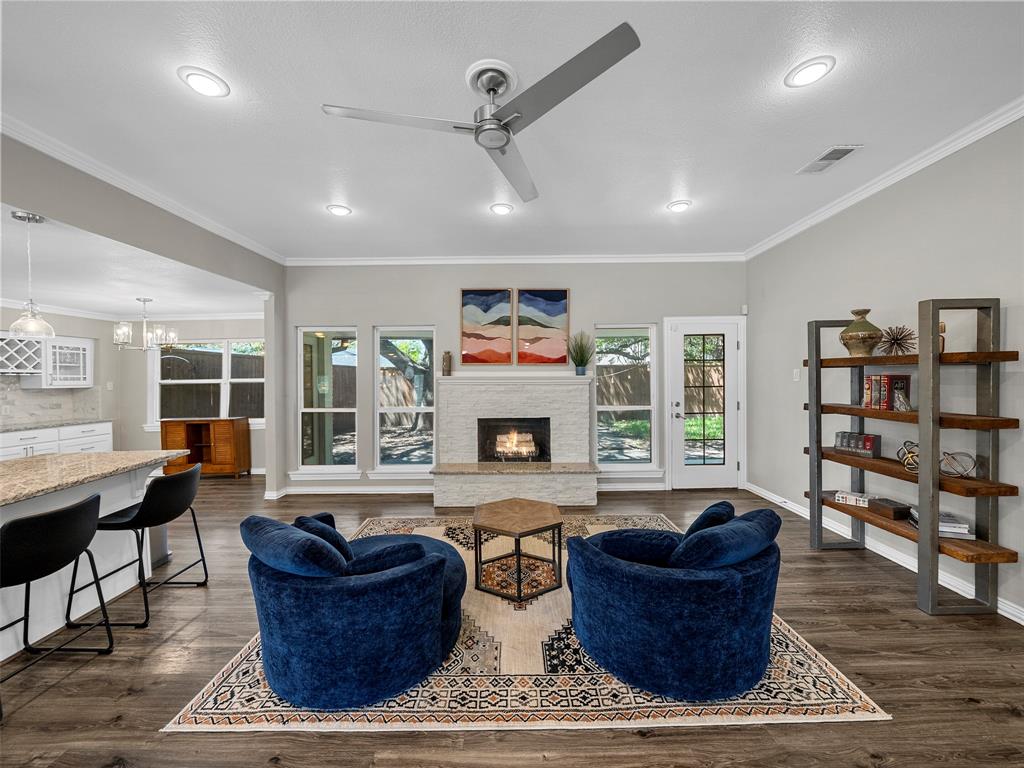 3115 Walnut Hill Lane