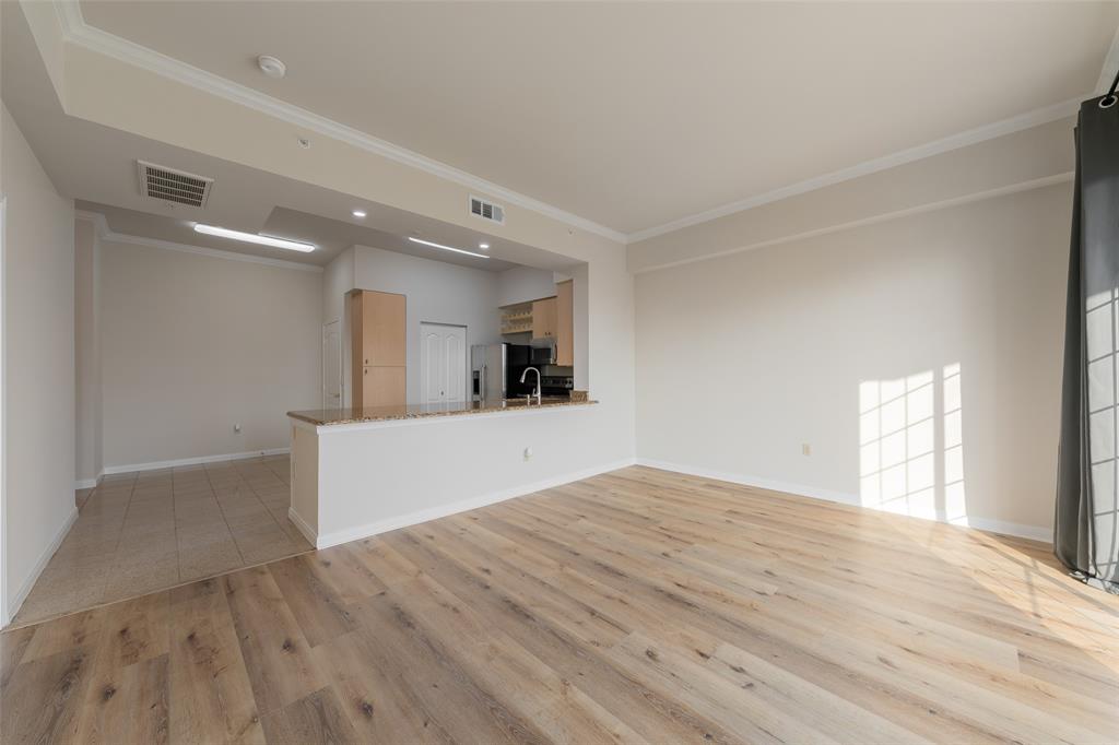 Renaissance On Turtle Creek Condo - Residential