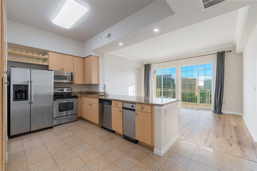 Renaissance On Turtle Creek Condo - Residential