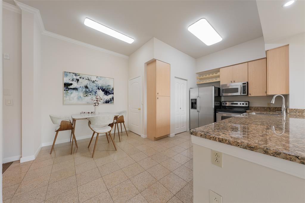 Renaissance On Turtle Creek Condo - Residential