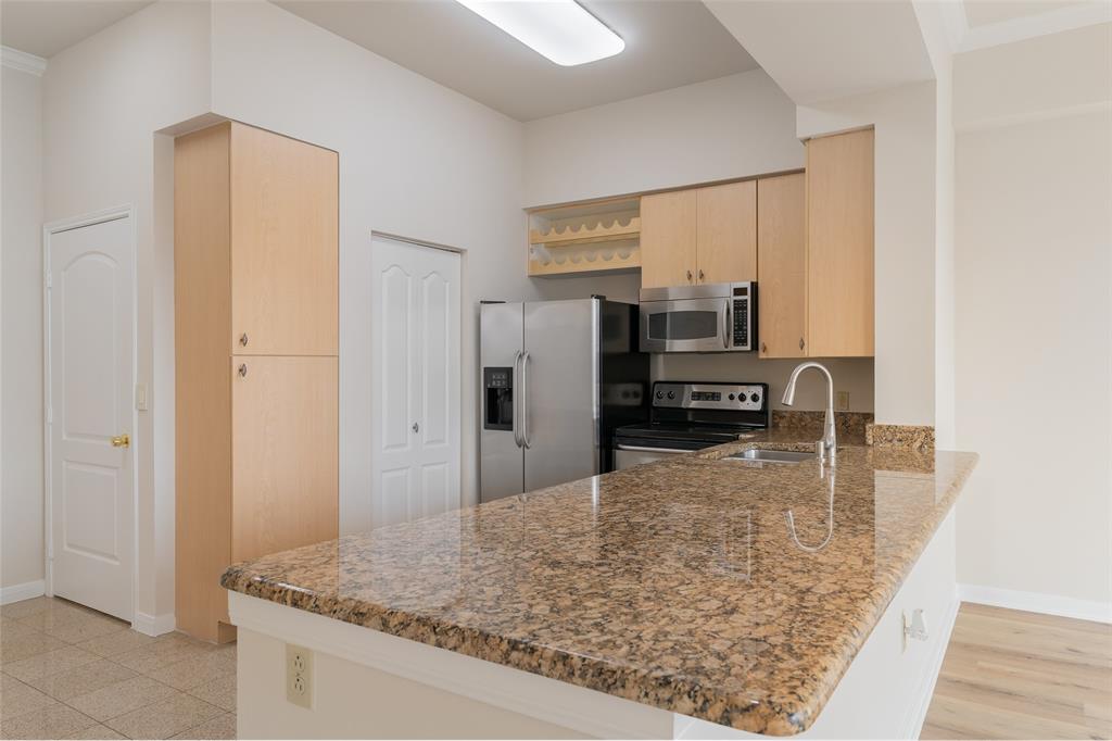 Renaissance On Turtle Creek Condo - Residential