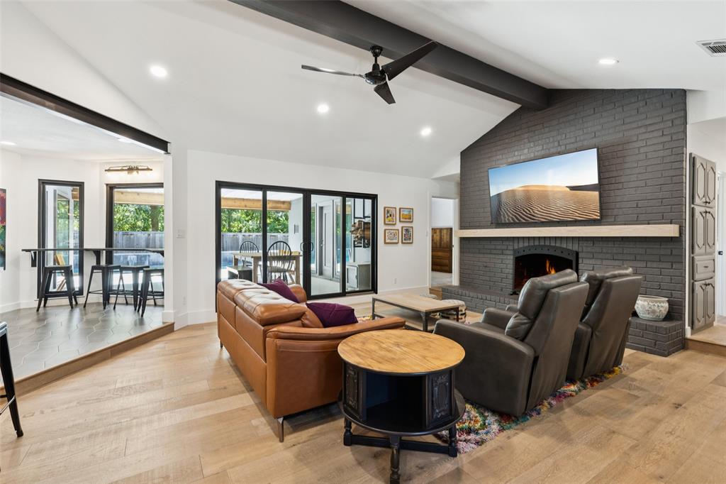 1210 Wood Creek Lane