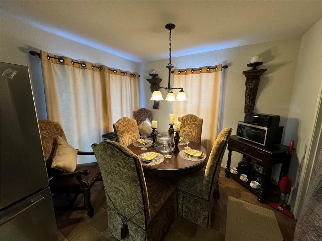221 Blue Roan Drive